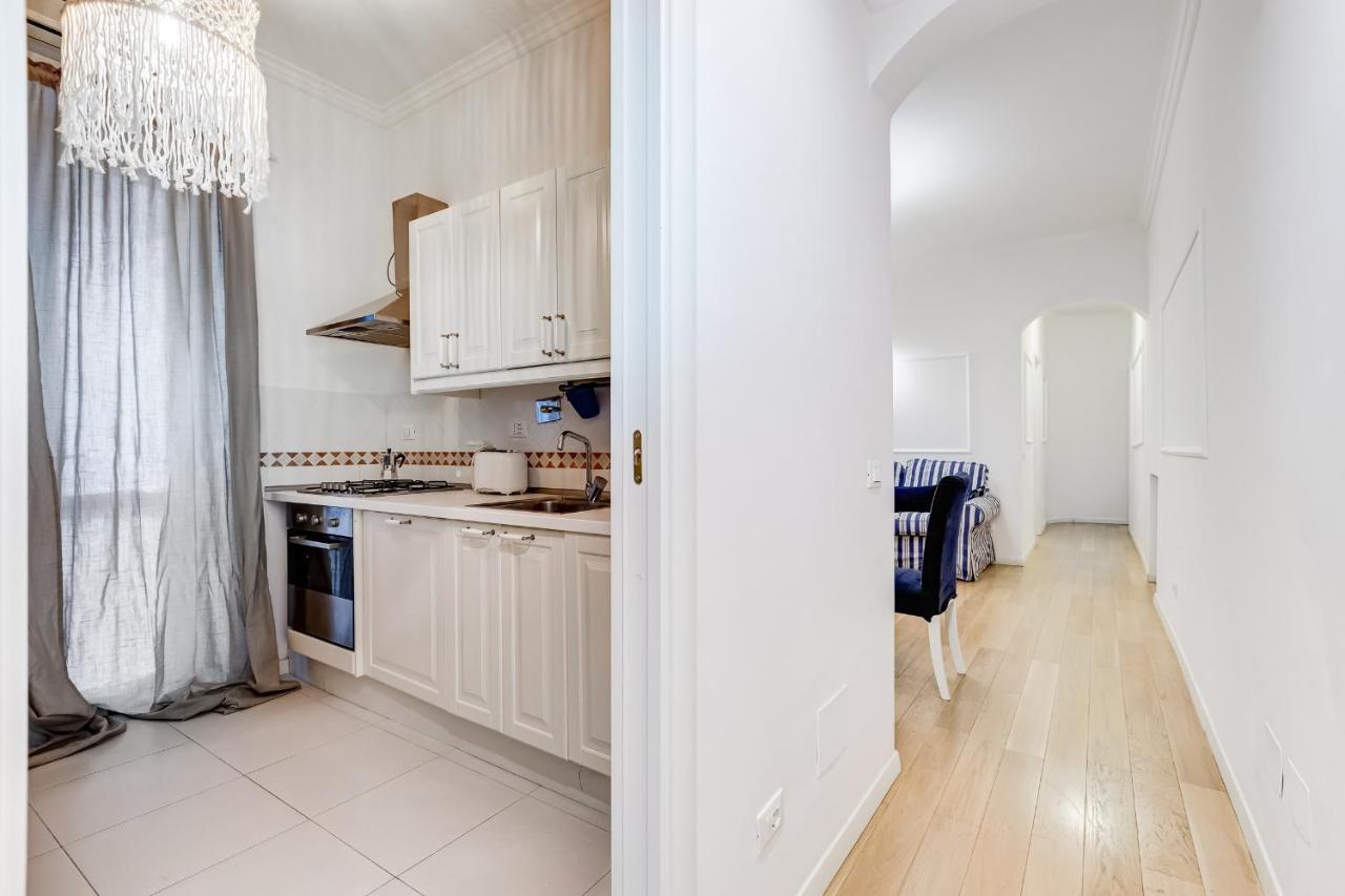 Trevi Fountain Modern Apartamento
